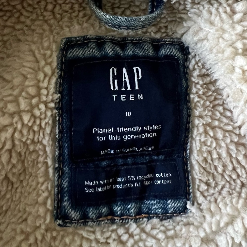 GAP Teen Oversized Denim Sherpa Jacket - Size 10 - Picture 9 of 9